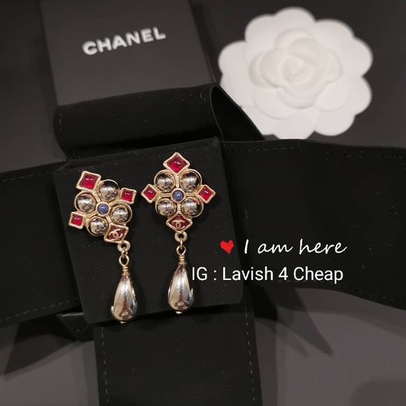 💯 Chanel earrings - Picture 1 of 4